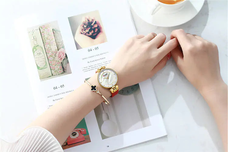 CURREN 9056 Women's Ultra-Thin Quartz Watch